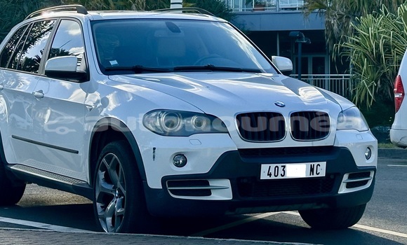 Acheter Occasion Voiture BMW X5 Blanc à Noumea, Sud