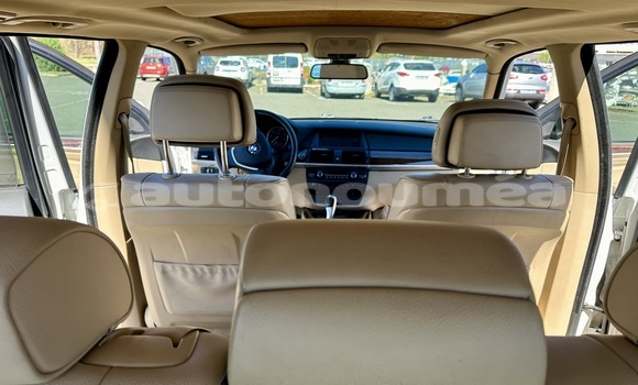 Buy Used BMW X5 White Car in Noumea in Sud Buy Used BMW X5 White Car in Noumea in Sud