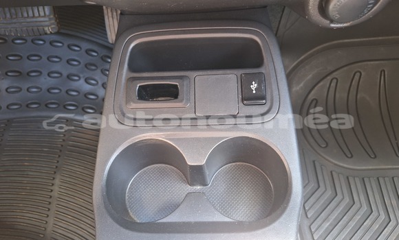 Buy Used Mitsubishi Mirage Silver Car in Mont–Dore in Sud Buy Used Mitsubishi Mirage Silver Car in Mont–Dore in Sud