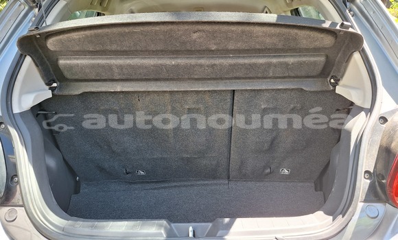 Buy Used Mitsubishi Mirage Silver Car in Mont–Dore in Sud Buy Used Mitsubishi Mirage Silver Car in Mont–Dore in Sud