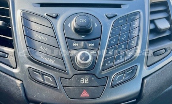 Acheter Occasion Voiture Ford Fiesta Blanc à Noumea, Sud Acheter Occasion Voiture Ford Fiesta Blanc à Noumea, Sud