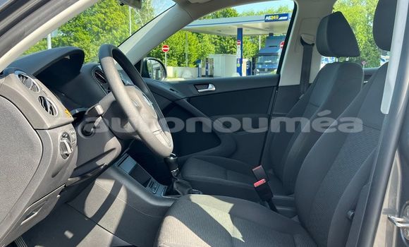 Acheter Occasion Voiture Volkswagen Tiguan Gris à Touho, Nord Acheter Occasion Voiture Volkswagen Tiguan Gris à Touho, Nord