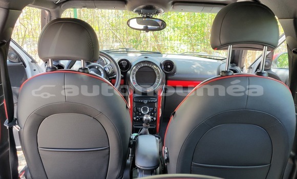 Acheter Occasion Voiture MINI Countryman Blanc à Noumea, Sud Acheter Occasion Voiture MINI Countryman Blanc à Noumea, Sud