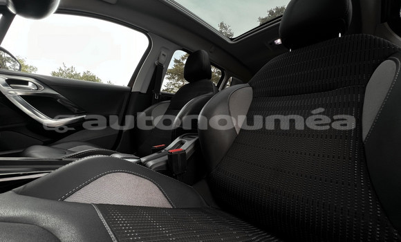 Acheter Occasion Voiture Peugeot 2008 Gris à Noumea, Sud Acheter Occasion Voiture Peugeot 2008 Gris à Noumea, Sud