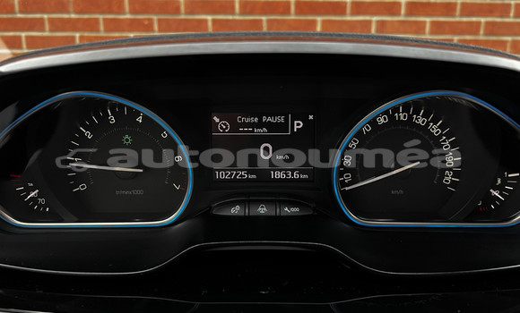 Acheter Occasion Voiture Peugeot 2008 Gris à Noumea, Sud Acheter Occasion Voiture Peugeot 2008 Gris à Noumea, Sud