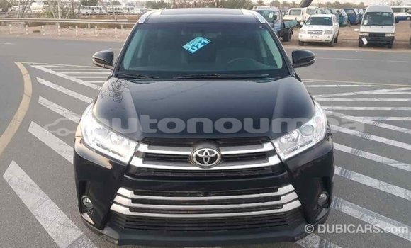 Acheter Import Voiture Toyota Highlander Noir à Import - Dubai, Iles Acheter Import Voiture Toyota Highlander Noir à Import - Dubai, Iles