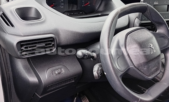 Acheter Occasion Voiture Peugeot Partner Blanc à Noumea, Sud Acheter Occasion Voiture Peugeot Partner Blanc à Noumea, Sud