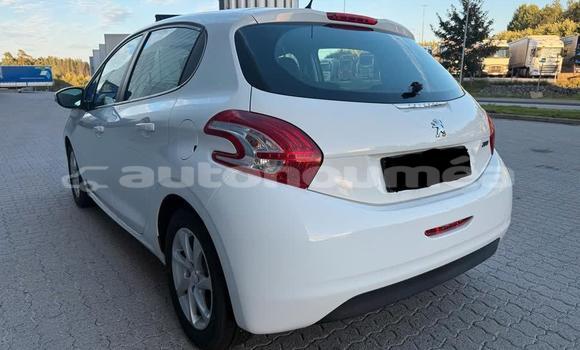 Acheter Occasion Voiture Peugeot 208 Blanc à Noumea, Sud Acheter Occasion Voiture Peugeot 208 Blanc à Noumea, Sud