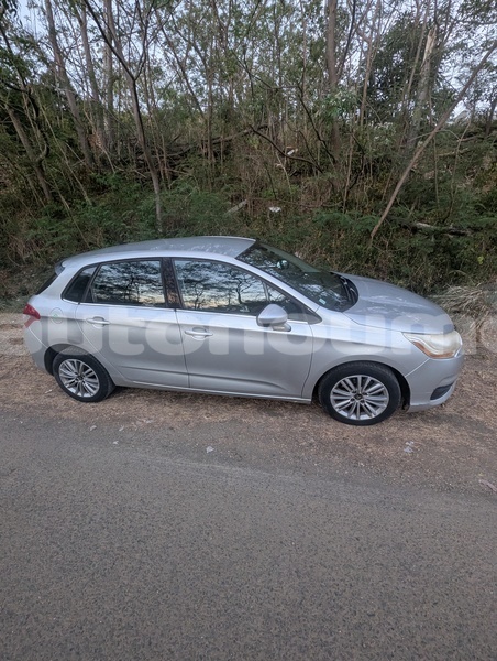 Big with watermark citroen c4 sud noumea 4921