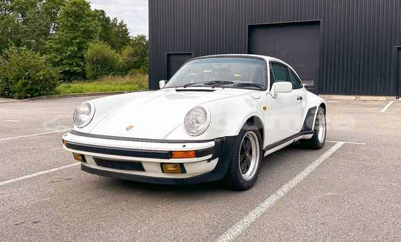 Buy Used Porsche 911 White Car in Noumea in Sud
