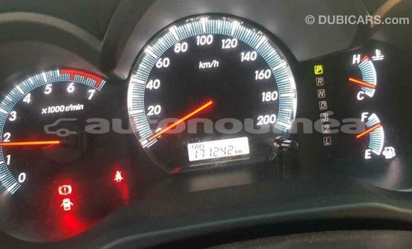 Acheter Import Voiture Toyota Fortuner Blanc à Import - Dubai, Iles Acheter Import Voiture Toyota Fortuner Blanc à Import - Dubai, Iles