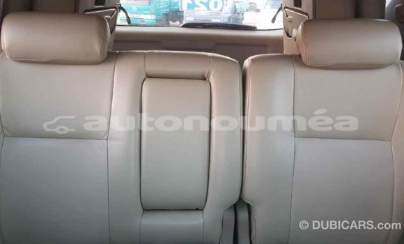 Acheter Import Voiture Toyota Fortuner Blanc à Import - Dubai, Iles Acheter Import Voiture Toyota Fortuner Blanc à Import - Dubai, Iles