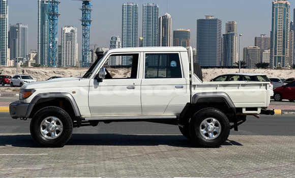 Acheter Occasion Voiture Toyota Land Cruiser Autre à Pouembout, Nord