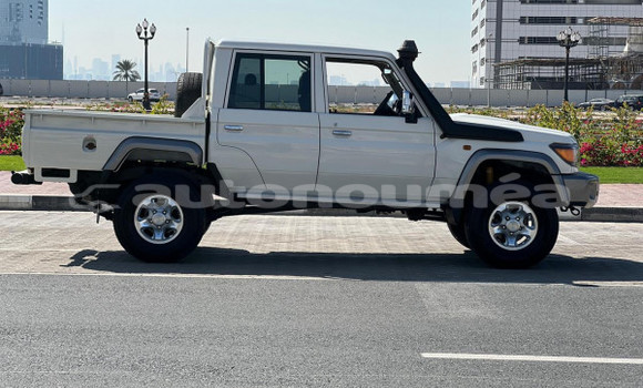 Acheter Occasion Voiture Toyota Land Cruiser Autre à Pouembout, Nord Acheter Occasion Voiture Toyota Land Cruiser Autre à Pouembout, Nord