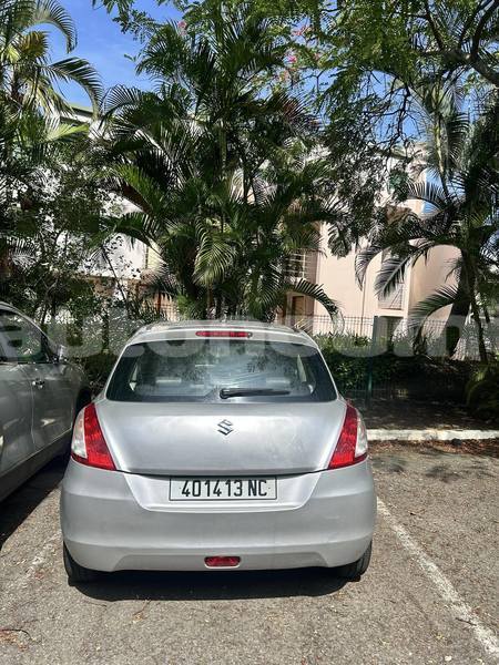Big with watermark suzuki swift sud noumea 4946