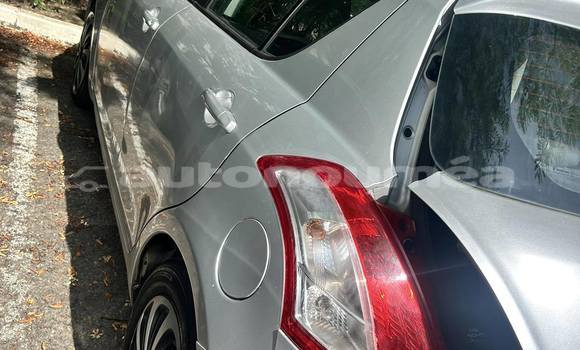 Buy Used Suzuki Swift Silver Car in Noumea in Sud Buy Used Suzuki Swift Silver Car in Noumea in Sud