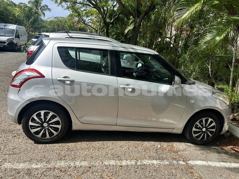 Big with watermark suzuki swift sud noumea 4946