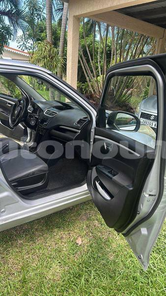 Big with watermark suzuki swift sud noumea 4946