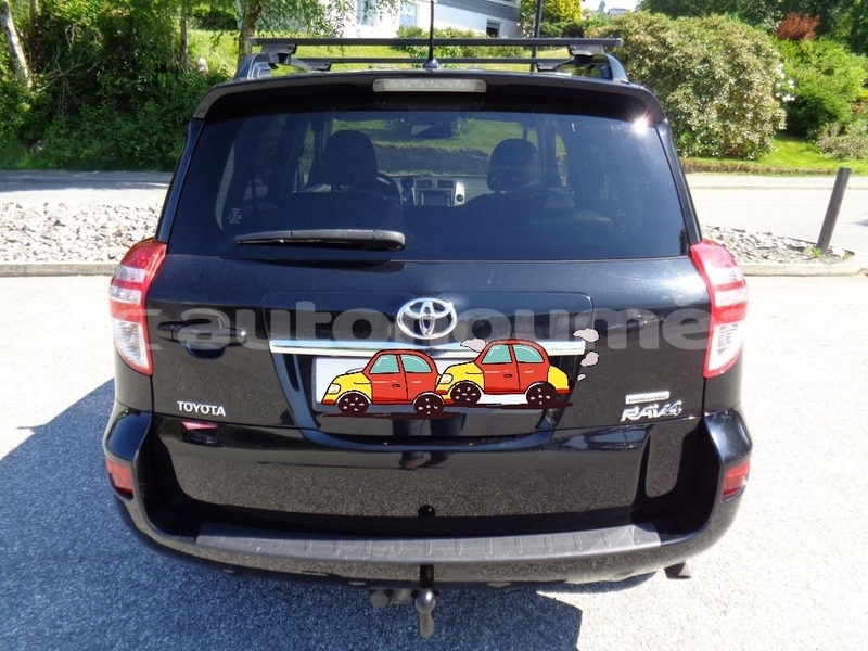 Big with watermark toyota rav4 nord koumac 4947