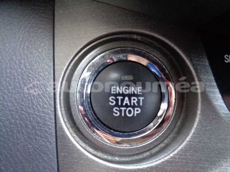 Big with watermark toyota rav4 nord koumac 4947