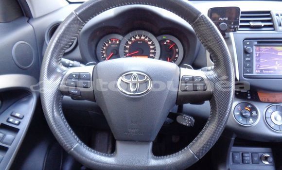 Acheter Occasion Voiture Toyota RAV4 Noir à Koumac, Nord Acheter Occasion Voiture Toyota RAV4 Noir à Koumac, Nord
