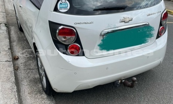 Acheter Occasion Voiture Chevrolet Sonic Blanc à Noumea, Sud Acheter Occasion Voiture Chevrolet Sonic Blanc à Noumea, Sud