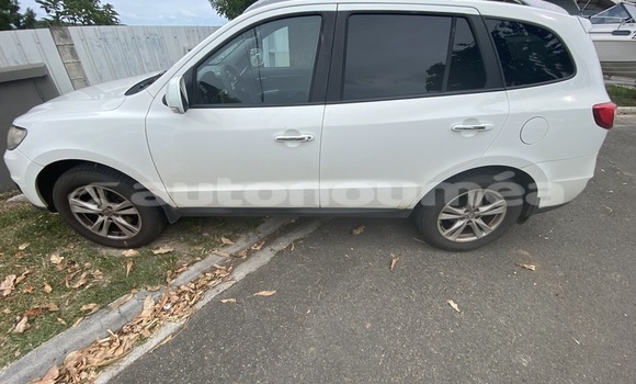 Acheter Occasion Voiture Hyundai Santa Fe Blanc à Noumea, Sud Acheter Occasion Voiture Hyundai Santa Fe Blanc à Noumea, Sud