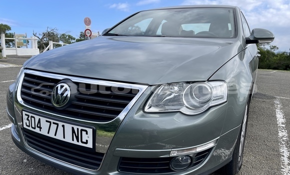 Acheter Occasion Voiture Volkswagen Passat Gris à Noumea, Sud