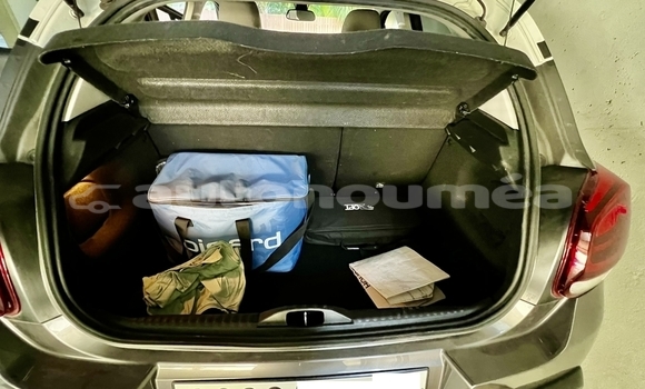 Acheter Occasion Voiture Citroen C3 Gris à Noumea, Sud Acheter Occasion Voiture Citroen C3 Gris à Noumea, Sud