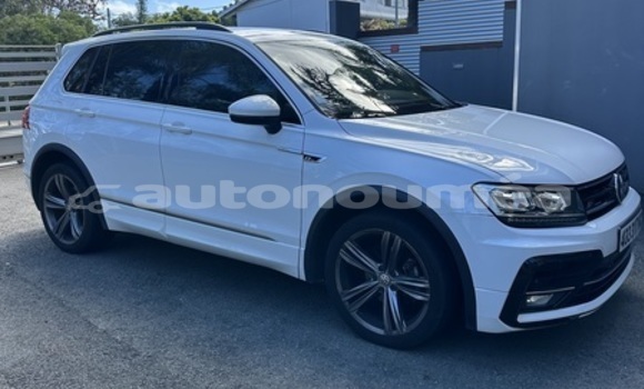 Acheter Occasion Voiture Volkswagen Tiguan Blanc à Noumea, Sud Acheter Occasion Voiture Volkswagen Tiguan Blanc à Noumea, Sud