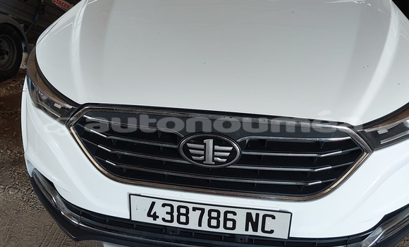 Buy Used FAW Besturn B50 White Car in La Foa in Sud Buy Used FAW Besturn B50 White Car in La Foa in Sud