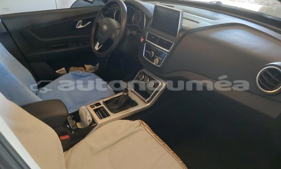 Buy Used FAW Besturn B50 White Car in La Foa in Sud Buy Used FAW Besturn B50 White Car in La Foa in Sud