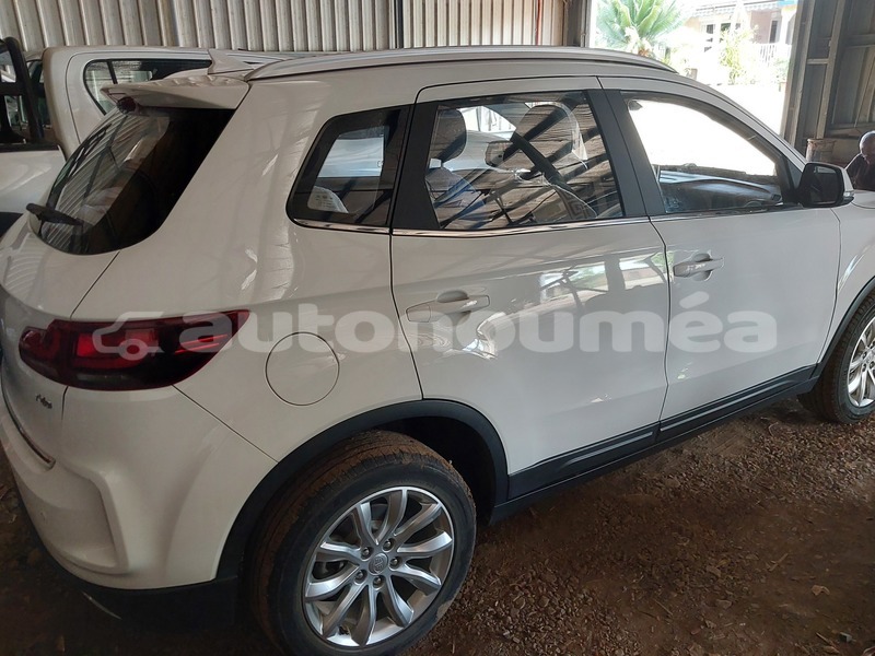 Big with watermark faw besturn b50 sud la foa 4983