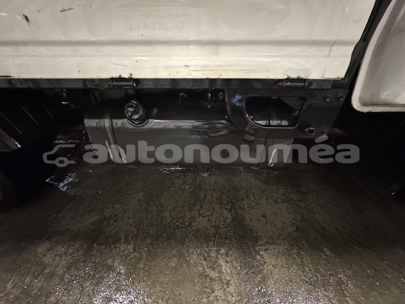 Big with watermark kia k3 sud paita 4996