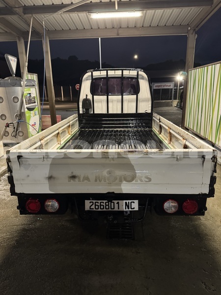 Big with watermark kia k3 sud paita 4996