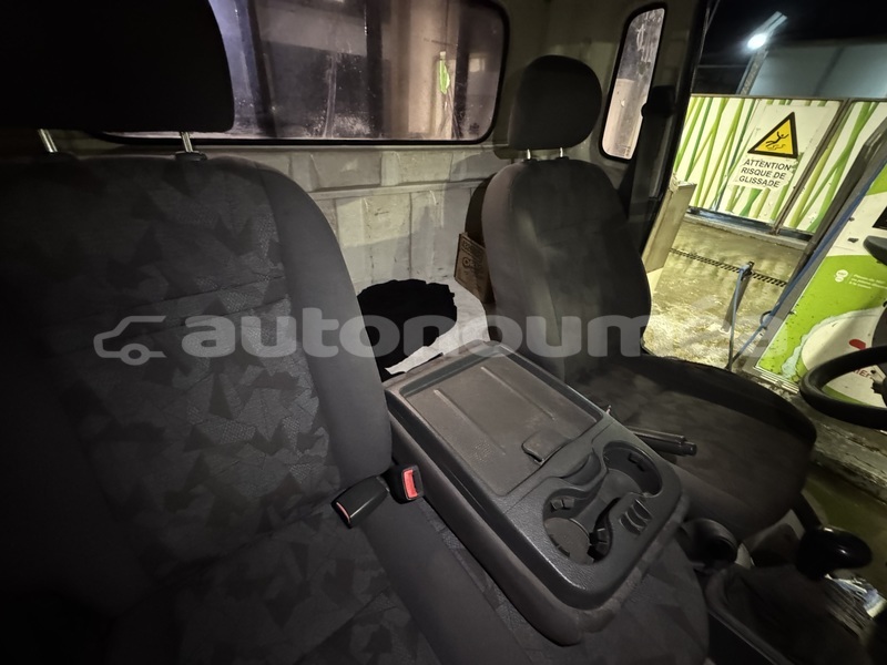 Big with watermark kia k3 sud paita 4996