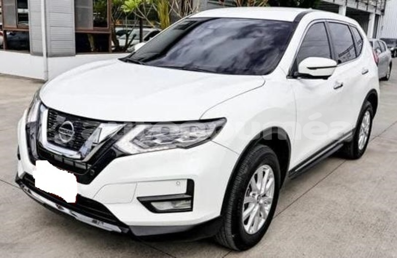 Big with watermark nissan xtrail sud noumea 5012