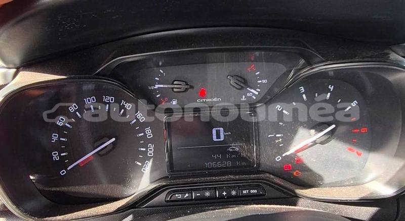 Big with watermark citroen c3 sud noumea 5020
