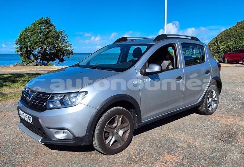 Big with watermark dacia sandero sud noumea 5029