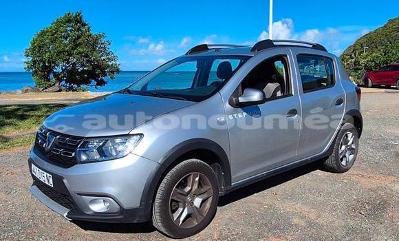 Acheter Occasion Voiture Dacia Sandero Gris à Noumea, Sud Acheter Occasion Voiture Dacia Sandero Gris à Noumea, Sud