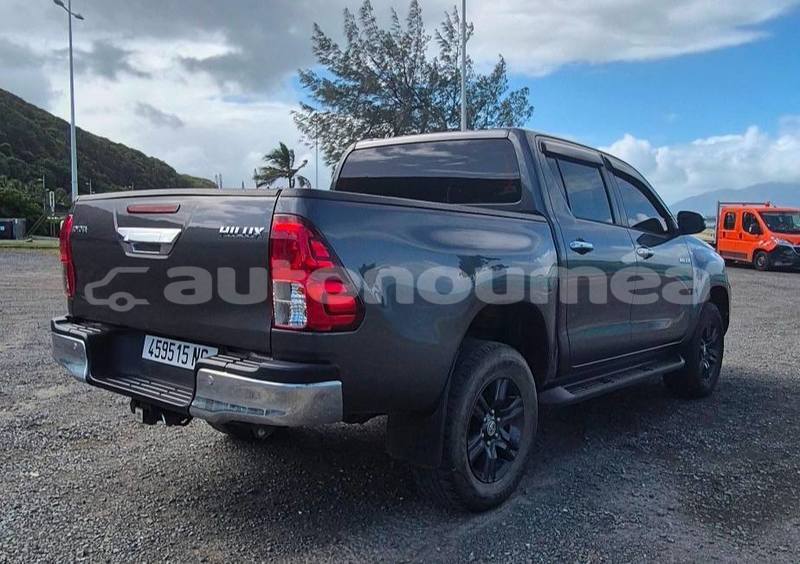 Big with watermark toyota hiluxe revo sud noumea 5038