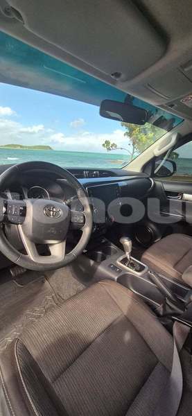 Big with watermark toyota hiluxe revo sud noumea 5038