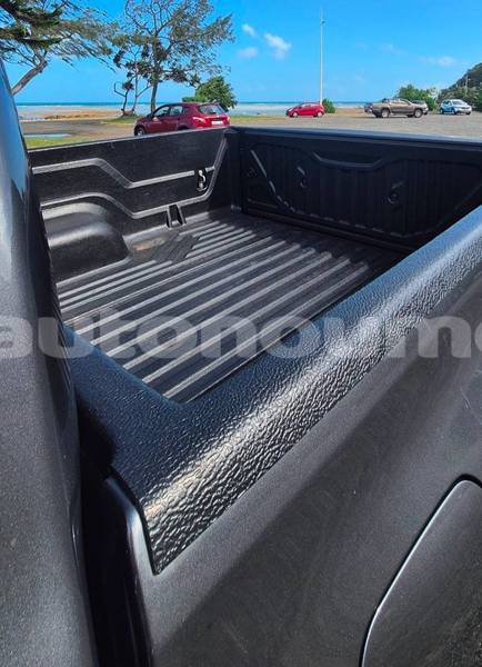 Big with watermark toyota hiluxe revo sud noumea 5038