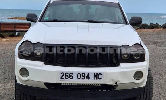 Acheter Occasion Voiture Jeep Cherokee Blanc à Noumea, Sud