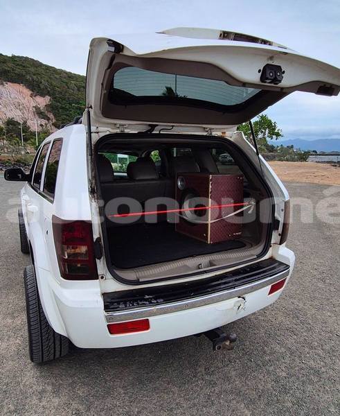 Big with watermark jeep cherokee sud noumea 5041