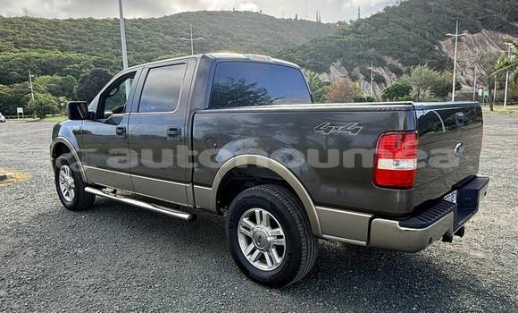 Buy Used Ford F–150 Silver Car in Noumea in Sud Buy Used Ford F–150 Silver Car in Noumea in Sud