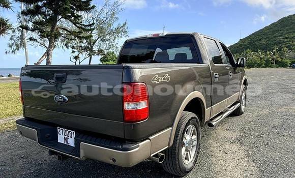 Buy Used Ford F–150 Silver Car in Noumea in Sud Buy Used Ford F–150 Silver Car in Noumea in Sud