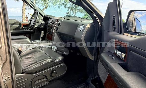 Buy Used Ford F–150 Silver Car in Noumea in Sud Buy Used Ford F–150 Silver Car in Noumea in Sud