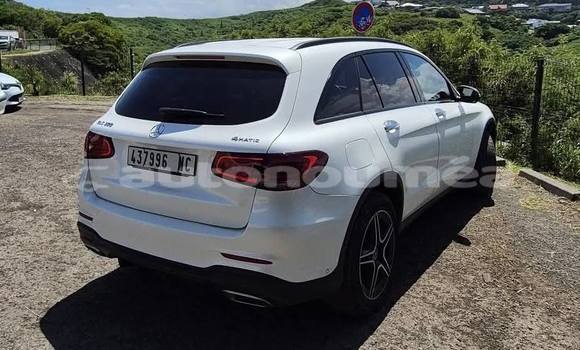 Acheter Occasion Voiture Mercedes-Benz AMG GLC Blanc à Noumea, Sud Acheter Occasion Voiture Mercedes-Benz AMG GLC Blanc à Noumea, Sud
