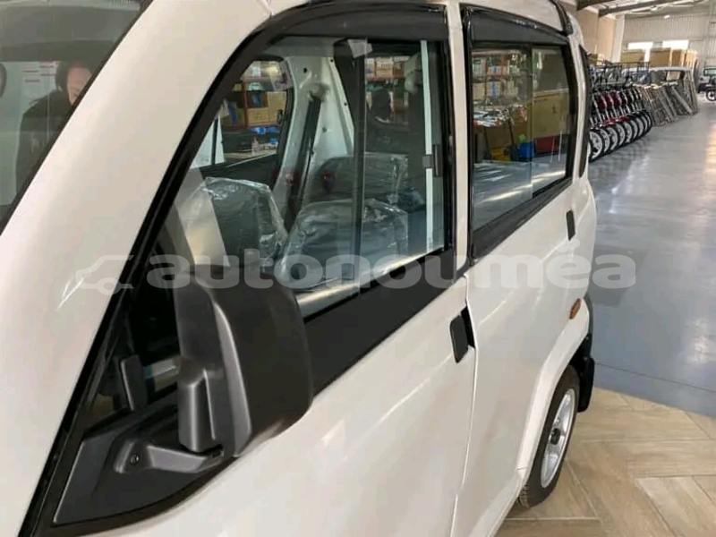 Big with watermark bajaj qute nord houailu 5046